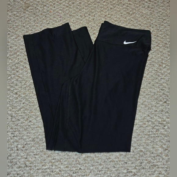 Nike Dri-Fit Leggings Women's Size 1X - Picture 1 of 4